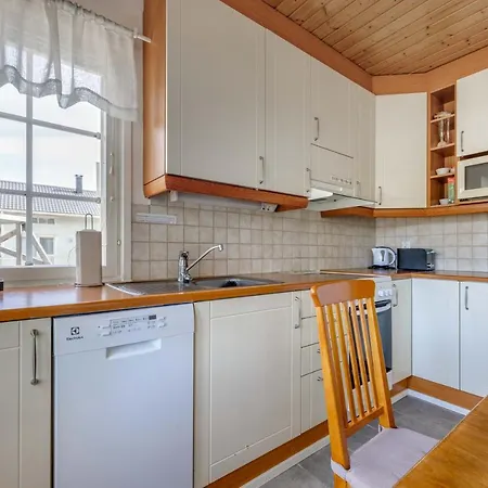 Casa de Férias Meritaehti 20 For 10 Person Services Near Incl Ac, Hot Tub 1 Fill Per Kalajoki