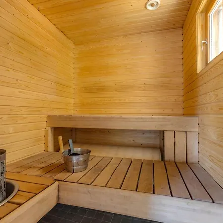 Casa de Férias Meritaehti 20 For 10 Person Services Near Incl Ac, Hot Tub 1 Fill Per