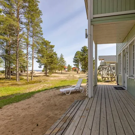 Meritaehti 20 For 10 Person Services Near Incl Ac, Hot Tub 1 Fill Per Casa de Férias Kalajoki