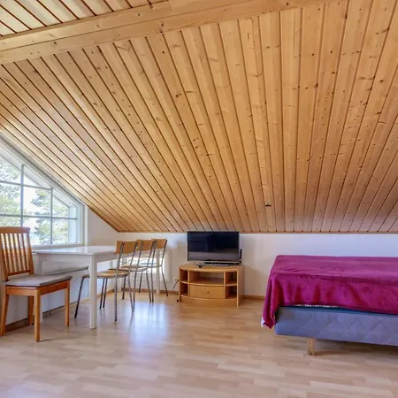 House Meritaehti 20 *